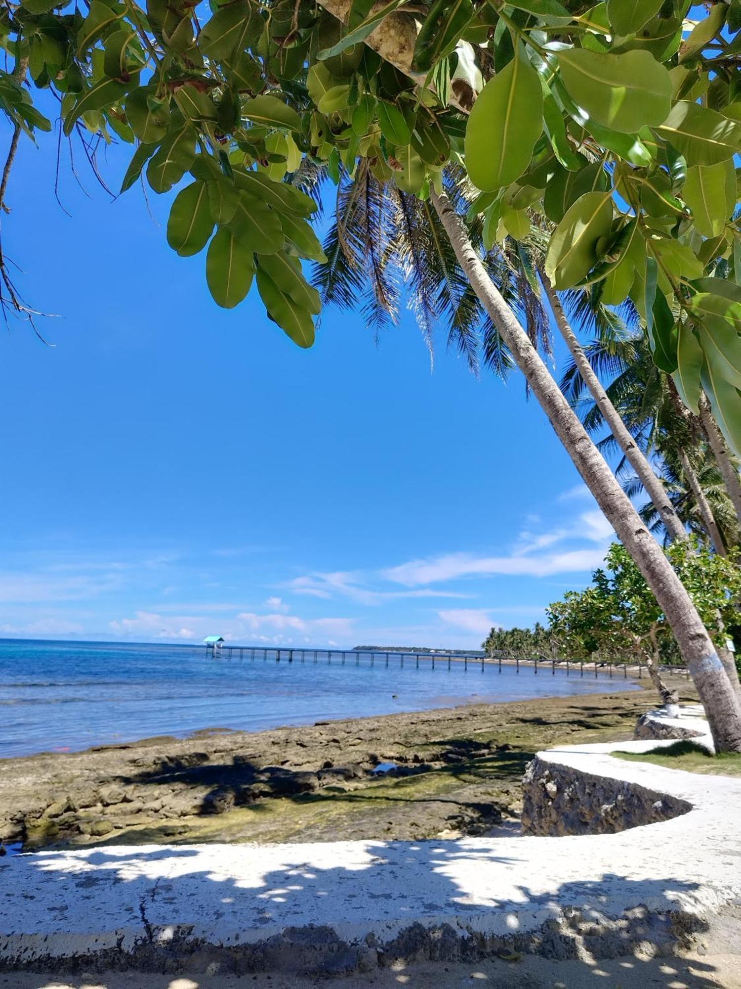 Langojon Jianjoy Beach Resort General Luna  Esterno foto